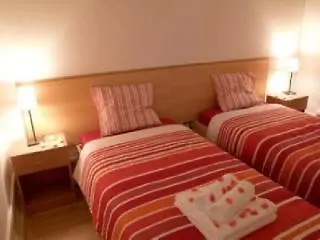 Готель Lisbonguests 3*